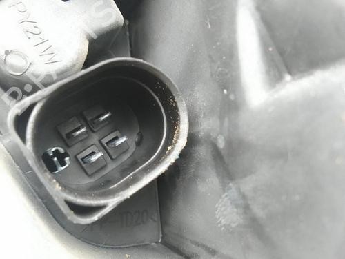 Used Left taillight SEAT LEON (5F1) [2012-2021]  26492872
