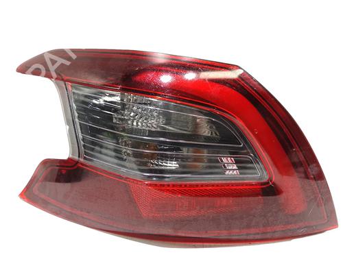 Used Left taillight Left taillight PEUGEOT 308 II (LB_, LP_, LW_, LH_, L3_) 1.5 BlueHDi 130 (131 hp) 32699120 32699120