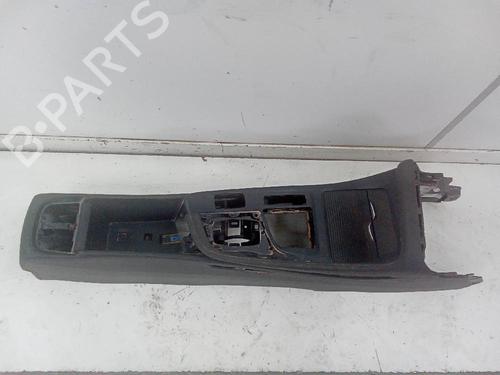 Middle console BMW X1 (F48) sDrive 18 d | BP22332945I22 