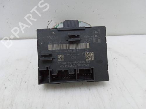 Used Comfort control module AUDI A3 Sportback (8VA, 8VF) 30 TDI (115 hp) 28148234