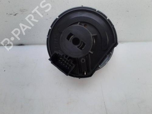 Hovedlysbryter SEAT IBIZA V (KJ1, KJG) 1.6 TDI (95 hp) 18575829