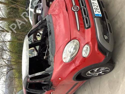 Brugte FIAT 500L (351_, 352_) 1.4 (199LYB1B) (95 hp) 3567650