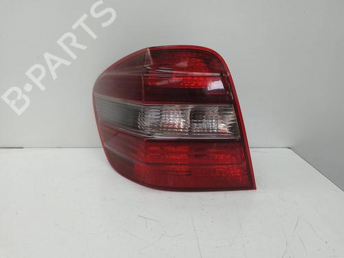 Used Left taillight Left taillight MERCEDES-BENZ M-CLASS (W164) ML 320 CDI 4-matic (164.122) (224 hp) 18582813 18582813