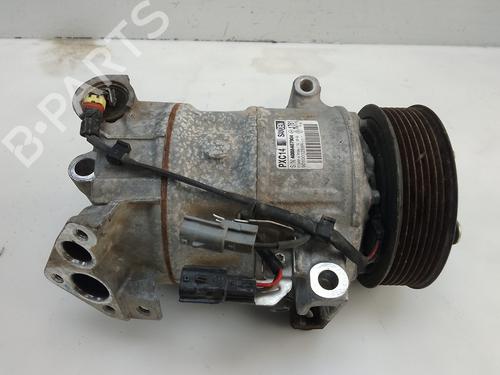 Used AC compressor RENAULT MEGANE IV Hatchback (B9A/M/N_) 1.2 TCe 100 (B9MS) (100 hp) 29519679