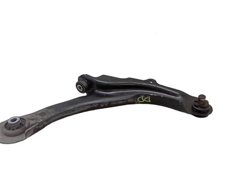 Used Right front suspension arm Right front suspension arm RENAULT CAPTUR I (J5_, H5_) 0.9 TCe 90 (90 hp) 18736638 18736638