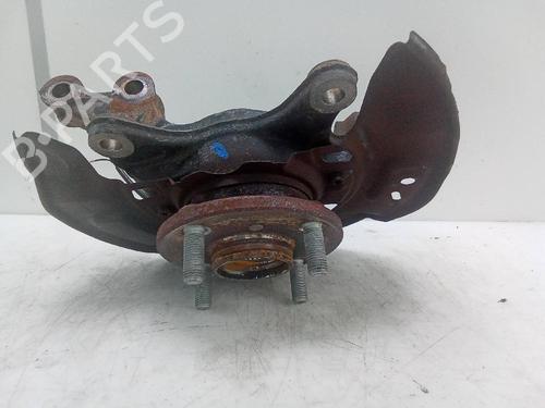 Used Right front steering knuckle TOYOTA YARIS (_P13_) 1.3 (NSP130_, NSP130) (99 hp) 18594013