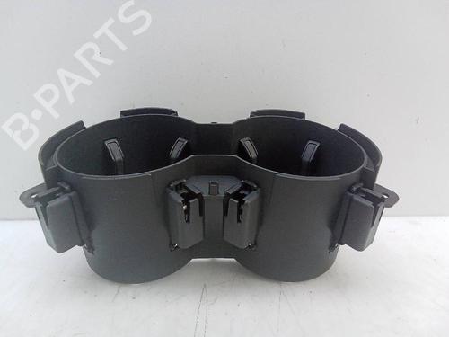 Portavasos/Objetos AUDI A4 B9 Avant (8W5, 8WD) 2.0 TDI (150 hp) 18590895