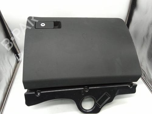 Dashboardkastje VW PASSAT B7 Variant (365) 2.0 TDI (140 hp) 28145906