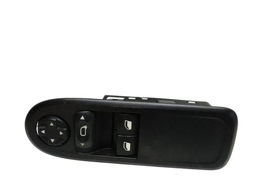 Left front window switch CITROËN C3 II (SC_) 1.2 VTi 82 | BP30098469I27 