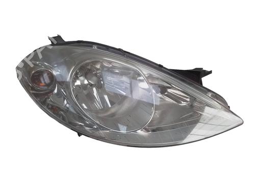 right-headlight-mercedes-benz-a-class-w169-2004-2005-2006-2007-2008-2009-2010-2011-2012-26053599 main image