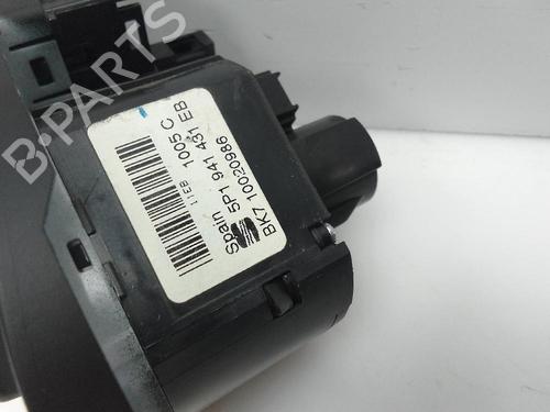 Used Headlight switch SEAT ALTEA XL (5P5, 5P8) 2.0 TDI (140 hp) 21284788