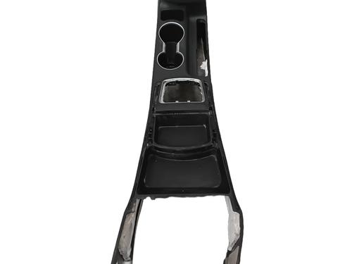 Consola central Consola central HYUNDAI i30 (GD) 1.6 CRDi (110 hp) 35722105 35722105
