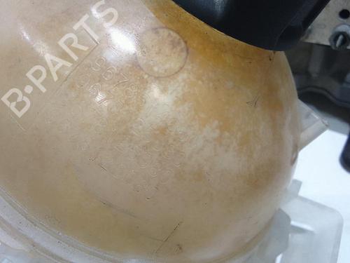 Used Expansion tank PEUGEOT 308 II (LB_, LP_, LW_, LH_, L3_) 1.5 BlueHDi 130 (131 hp) 26376425