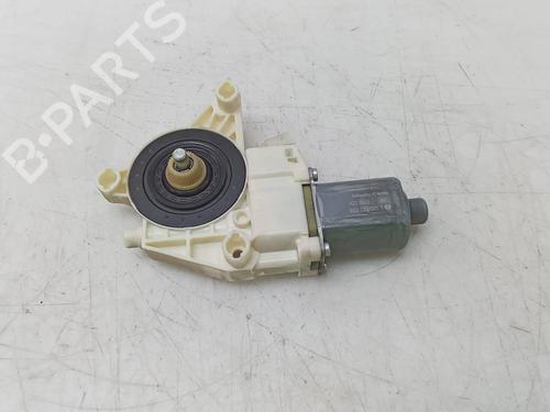 Used Left front window motor Left front window motor MERCEDES-BENZ VITO Tourer (W447) 114 CDI (447.701, 447.703, 447.705) (136 hp) 18947542 18947542