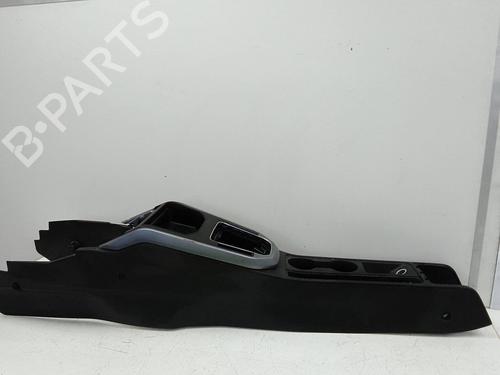 Used Middle console Middle console 22309585 22309585