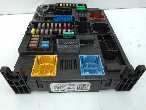 Used Fuse box OPEL CORSA F (P2JO) 1.2 (68) (101 hp) 22379361