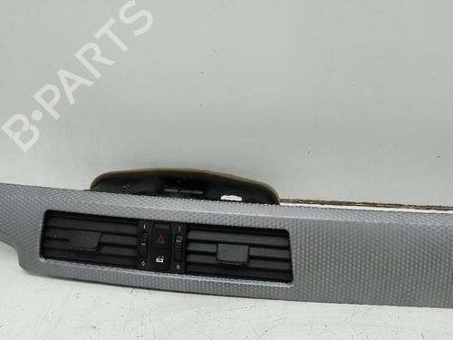 Used Air vent BMW 5 (E60) 525 d (163 hp) 18970971