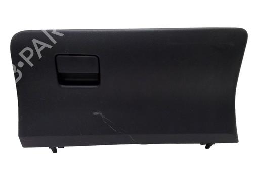 Used Glove box Glove box TOYOTA YARIS (_P13_) 1.5 (NSP131_) (112 hp) 18596137 18596137