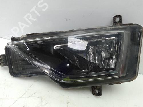 Used Left front fog light VW GOLF SPORTSVAN VII (AM1, AN1) 1.2 TSI (110 hp) 21526749