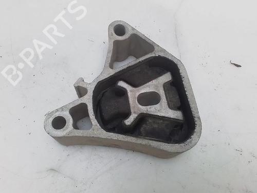 Used Engine mount MERCEDES-BENZ A-CLASS (W176) A 200 CDI / d (176.008) (136 hp) 27447839