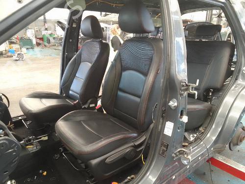 Sæde sæt SSANGYONG XLV SUV [2016-2025]  18737982