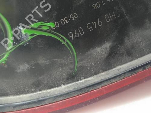 Piloto trasero derecho VW MULTIVAN T5 (7HM, 7HN, 7HF, 7EF, 7EM, 7EN)  | BP23217498C35 