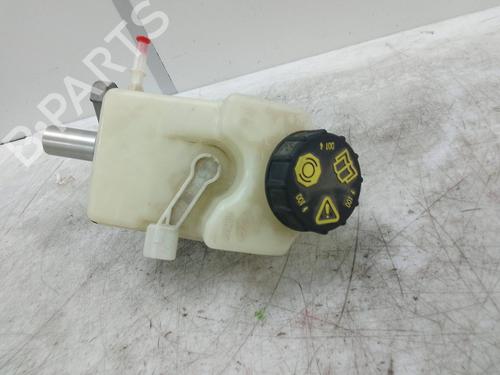 Used Brake master cylinder Brake master cylinder FORD FOCUS IV (HN) 1.0 EcoBoost (125 hp) 19658757 19658757