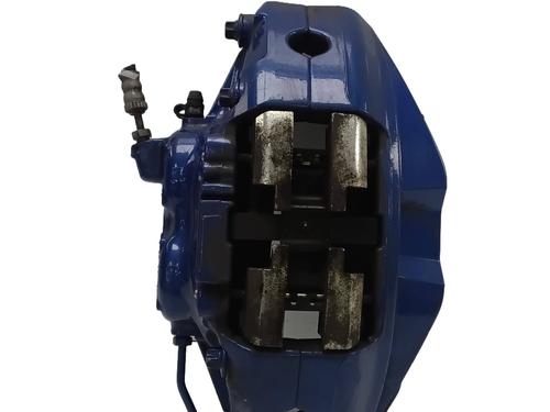 Used Right front brake caliper BMW X4 (G02, F98) xDrive 20 d Mild-Hybrid (190 hp) 31037639