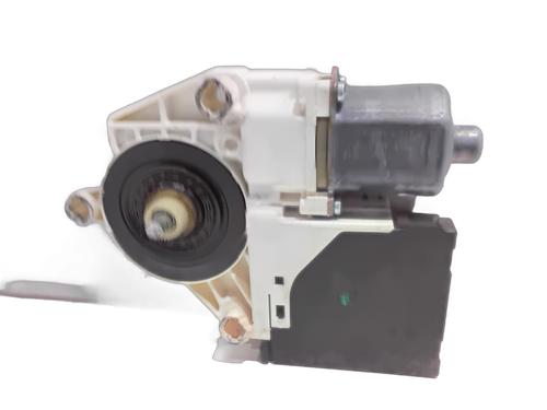 Left front window motor VW GOLF V Variant (1K5) 1.9 TDI | BP37757677E21 - Image 4