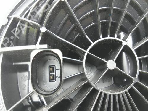 Tailgate handle VW GOLF VII (5G1, BQ1, BE1, BE2) 1.4 GTE Hybrid | BP27445146C132 