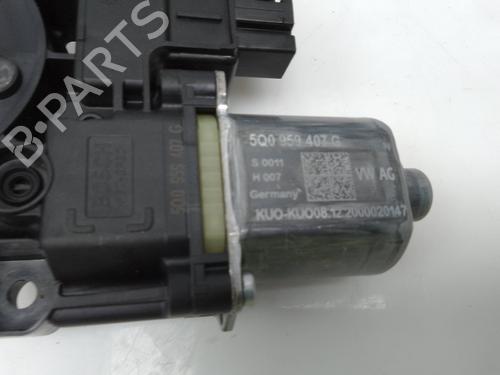 Left front window motor VW GOLF VIII (CD1, DA1) 2.0 GTI Clubsport | BP28150096E21 
