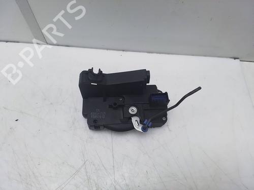 Zamek drzwi tylnych lewych OPEL VIVARO B Bus (X82) 1.6 CDTI (06) 8200282323