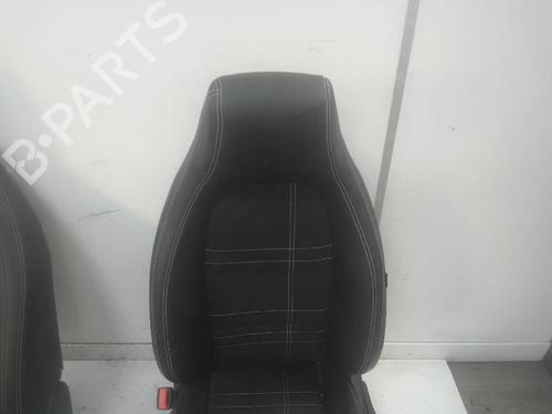 Used Seats set MERCEDES-BENZ GLA-CLASS (X156) GLA 200 CDI / d (156.908) (136 hp) 21678058