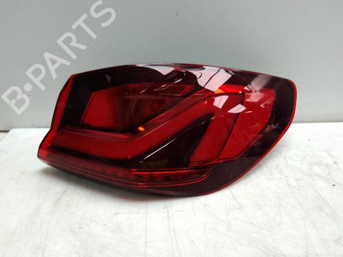 Højre baglygte BMW 1 (F40) 116 d (116 hp) 18575185