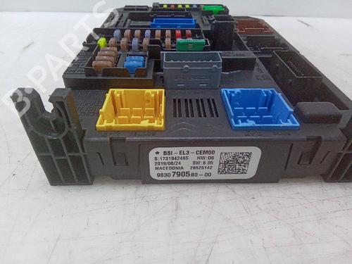 Used Fuse box PEUGEOT 5008 II (MC_, MJ_, MR_, M4_) 1.5 BlueHDi 130 (MCYHZJ, MCYHZR, MCYHZX) (131 hp) 18589680