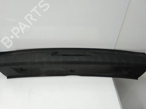Tailgate trim PEUGEOT 308 II (LB_, LP_, LW_, LH_, L3_) 1.2 VTi 72 | BP20694294C151 
