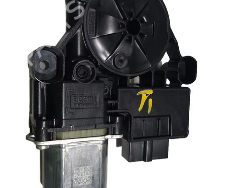 Used Left rear window motor VW T-ROC (A11, D11) 1.0 TSI (116 hp) 30699453