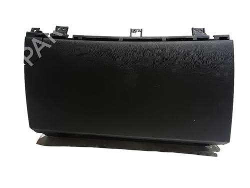 Used Glove box Glove box HYUNDAI i30 (GD) 1.6 CRDi (110 hp) 33771464 33771464
