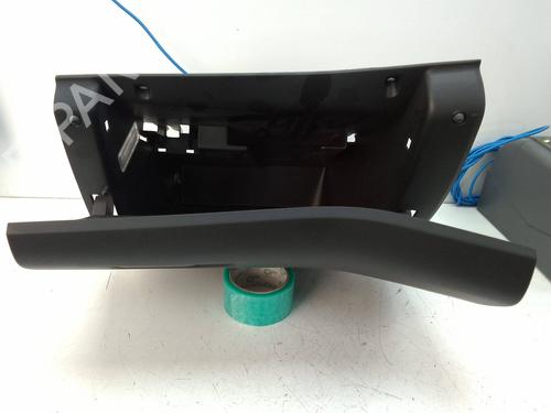 Used Glove box Glove box 19164248 19164248