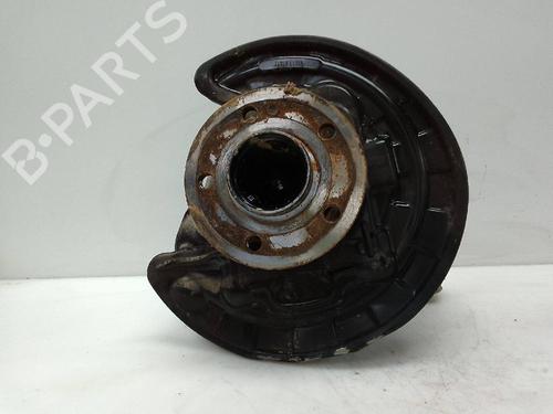 Used Right rear steering knuckle MERCEDES-BENZ GLA (H247) GLA 200 d (247.712) (150 hp) 25045415