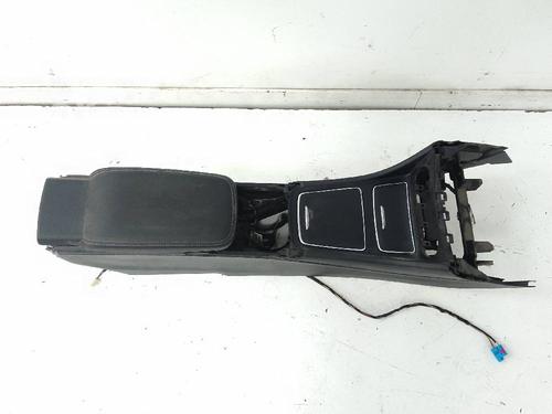 Middle console MERCEDES-BENZ CLA Coupe (C117) CLA 200 CDI / d (117.308) | BP18597060I22 