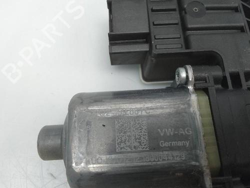 Left front window motor SKODA FABIA III (NJ3) 1.0 TSI | BP22719381E21 
