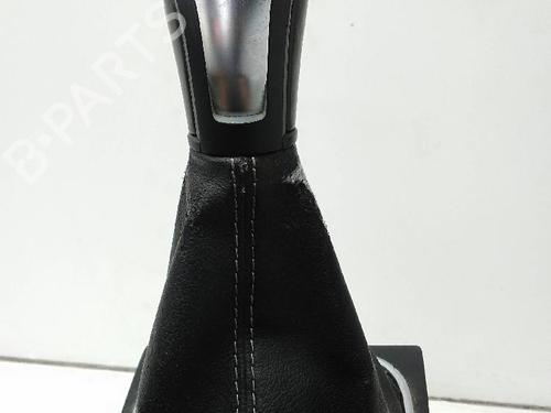 Shift knob VW GOLF VI (5K1) 2.0 TDI | BP18584845I34 