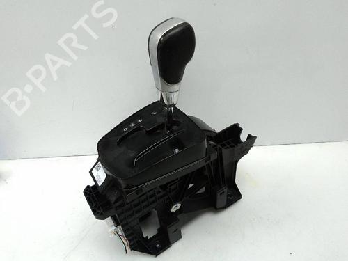 Used Gear lever RENAULT KADJAR (HA_, HL_) 1.3 TCe 140 (HLNB, HLN1) (140 hp) 24465072