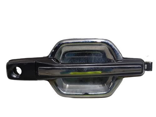 Used Front right exterior door handle Front right exterior door handle MITSUBISHI PAJERO III Canvas Top (V6_W, V7_W) 3.2 DI-D (V68W, V78W) (165 hp) 34392039 34392039