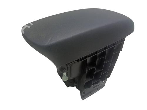 Used Armrest / Center console Armrest / Center console MAZDA CX-5 (KE, GH) 2.2 D (KE2FW) (150 hp) 19116836 19116836