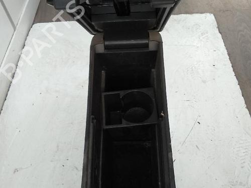 Used Middle console TOYOTA AVENSIS Saloon (_T27_) 2.0 D-4D (ADT270_, ADT270R) (124 hp) 18585934
