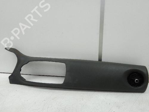 Used Air vent TOYOTA YARIS (_P13_) 1.5 (NSP131_) (112 hp) 20302368
