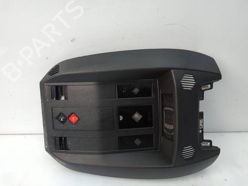 interior-roof-light-ds-ds-7-crossback-j4_-jr_-jc_-15-bluehdi-130-jcyhzj-jcyhzr-98226317zd-2017-22719209 main image