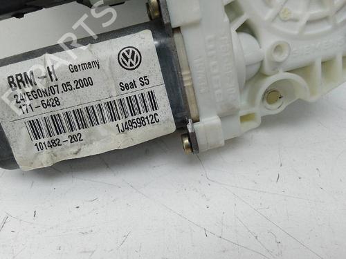 Right rear window motor SEAT LEON (1M1)  | BP18861904E22 
